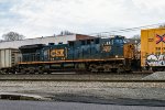 CSX 7002 on M-422